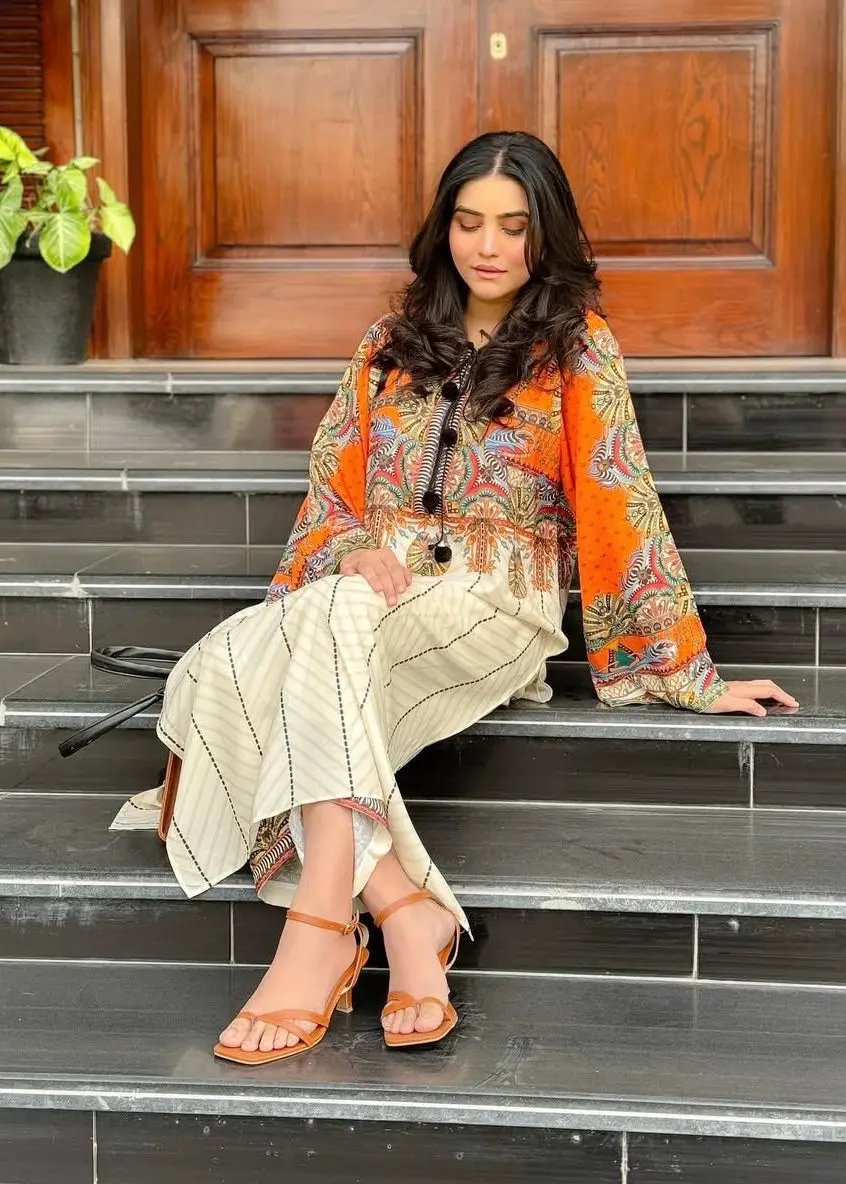 Embroidered Winter 2Pc TABRI COLLECTION