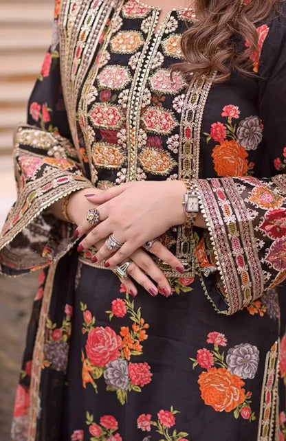 Aneela’s 3pc TABRI COLLECTION